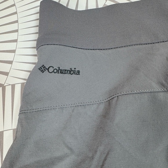 Columbia Climber Canyon Skort Gray Medium Stretch Built in Short Water Resistant - Picture 6 of 11